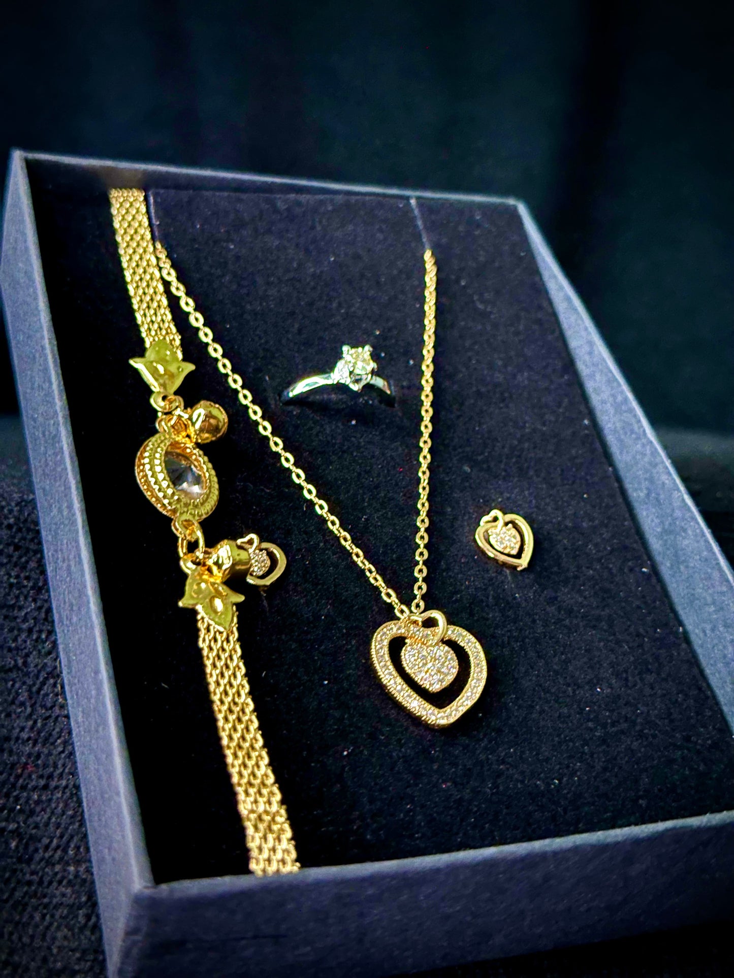 4 in 1 Golden Heart Set